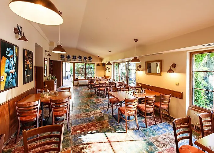 Pensjonat Restaurace A U Palecku 3*